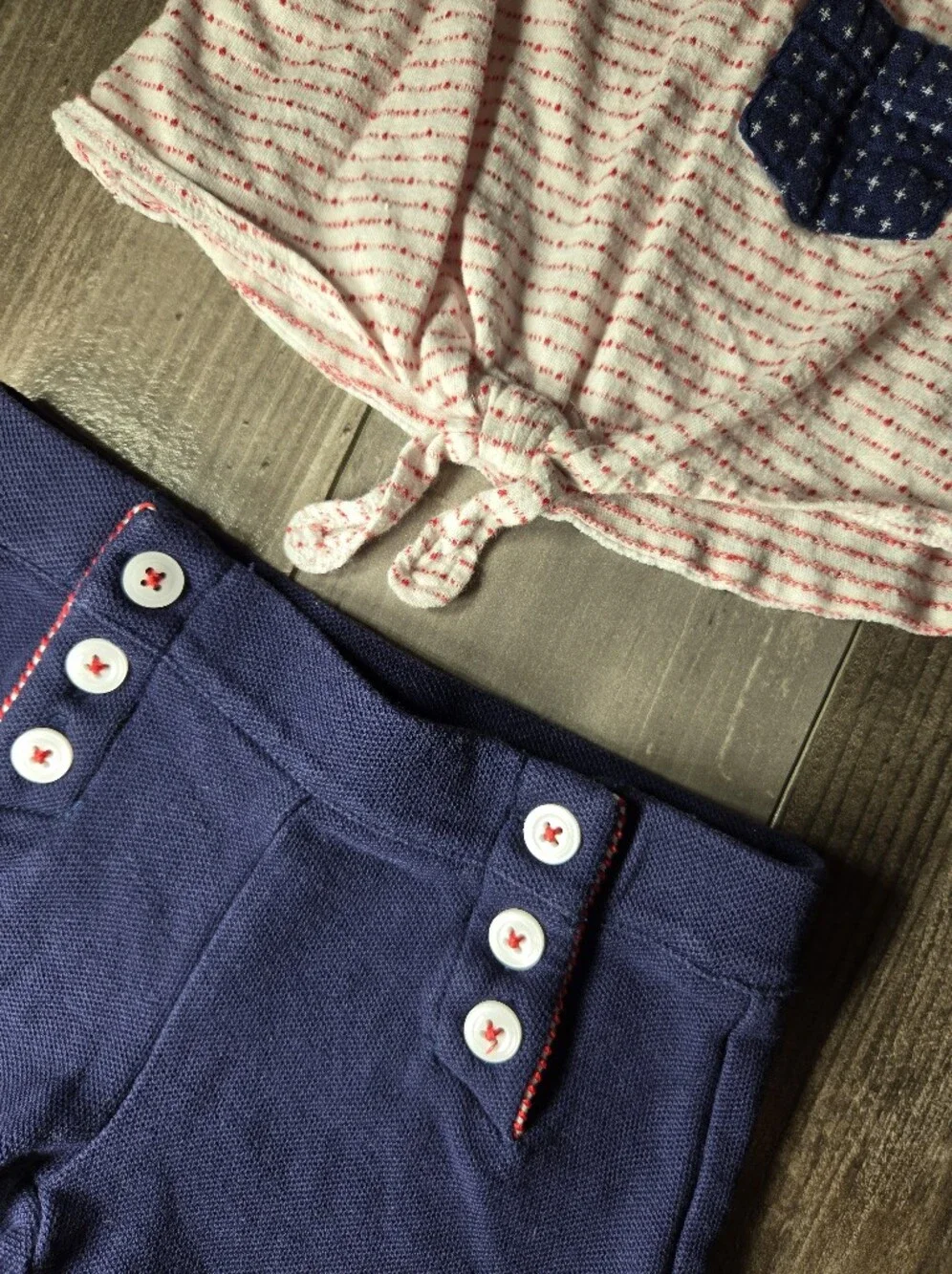 Baby Girl Red‑Striped Top & Navy Shorts Set – Size 12m / 6–12m